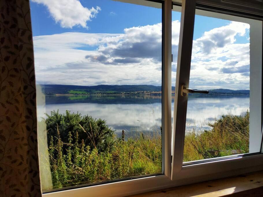 Spacious Sea View Home 5 Miles From Inverness North Kessock Eksteriør billede